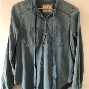 Abercrombie & Fitch denim pop over top